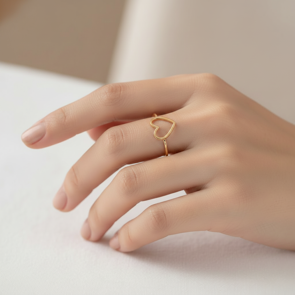 Anello cuore traforato