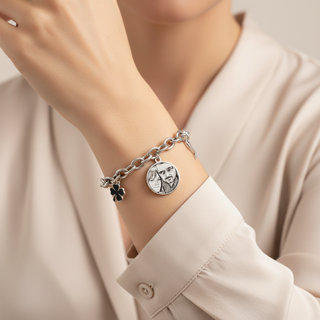 Bracciale catena con medaglia tonda