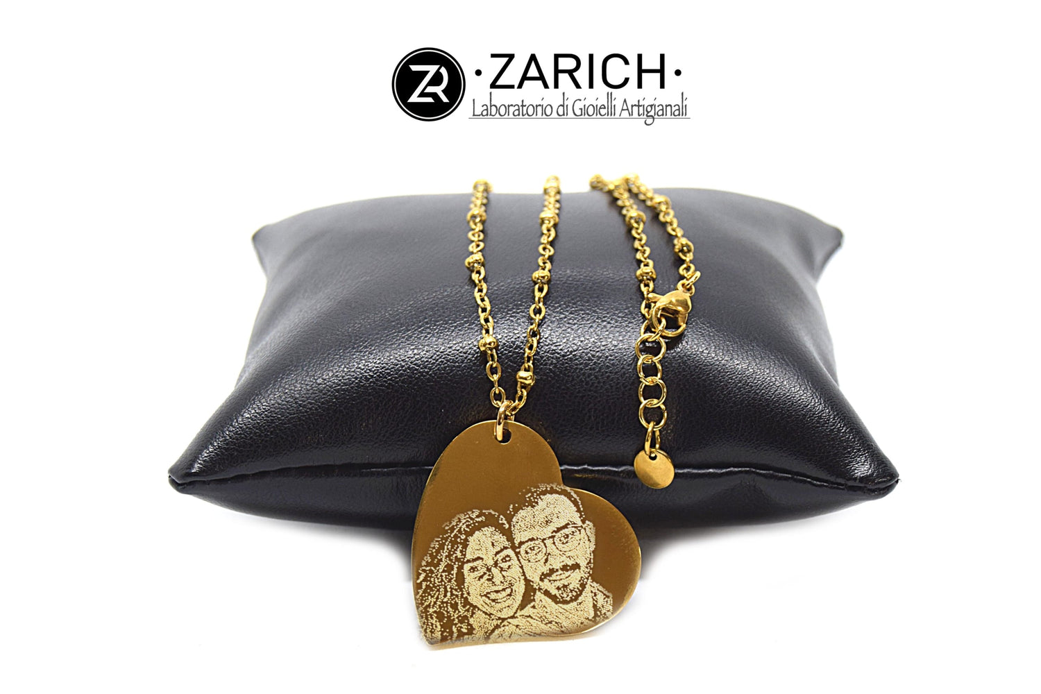 Gold necklace with photo-engraved heart