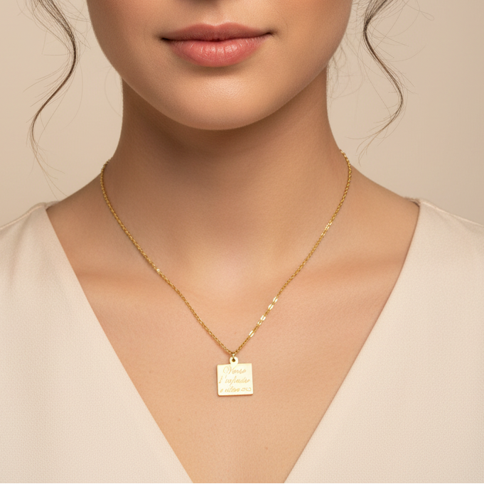 Collana Quadrata Gold Infinity