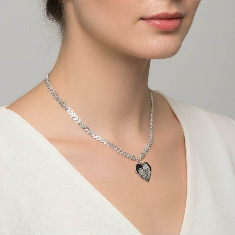 Collana foglioline con cuore fotoinciso