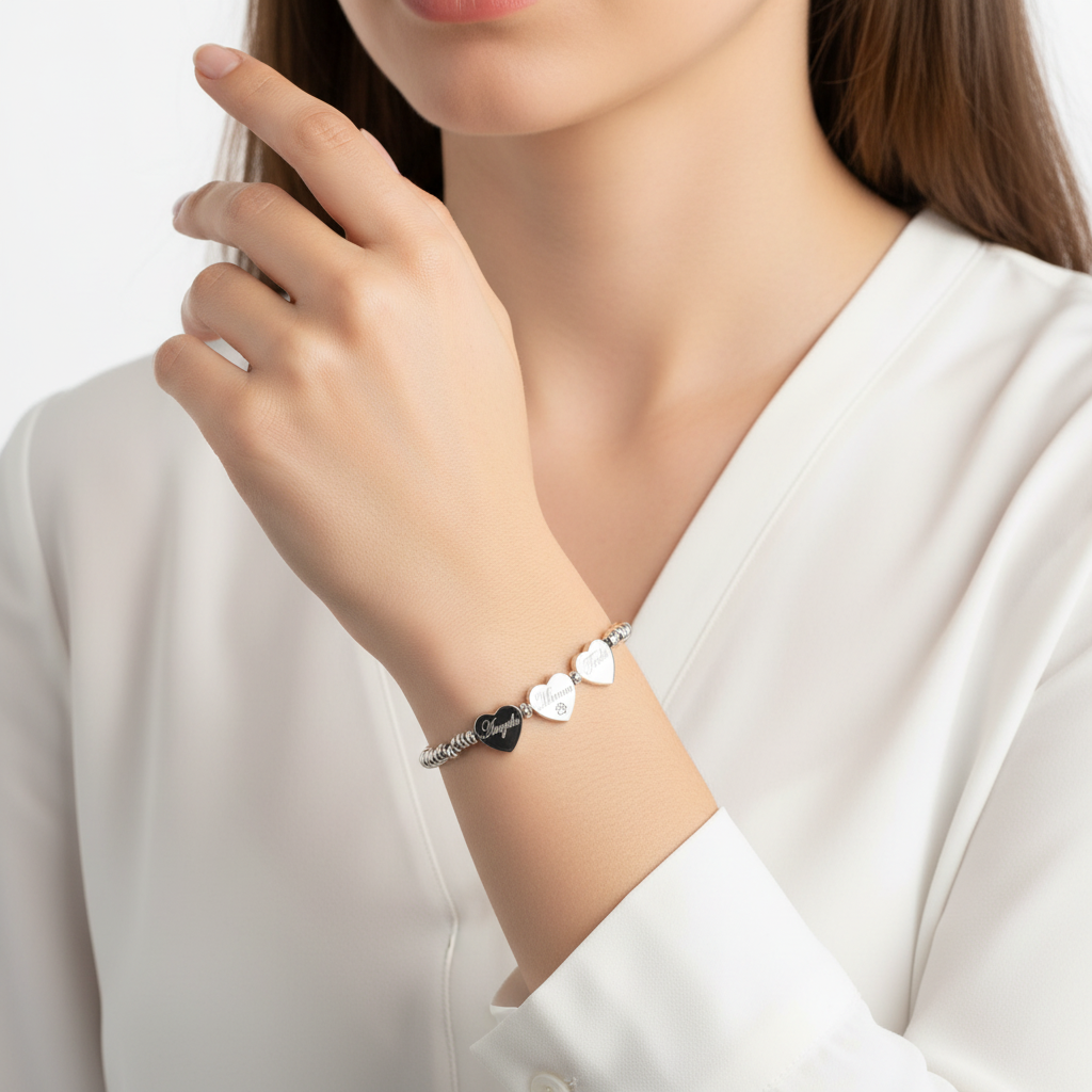 Bracciale Nodino con cuori piatti