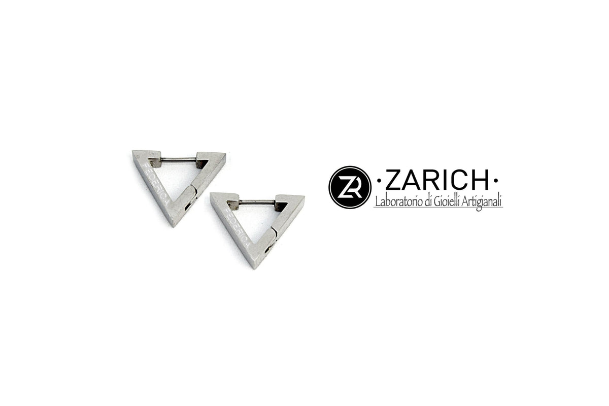 Orecchini Triangolari incisi ZR